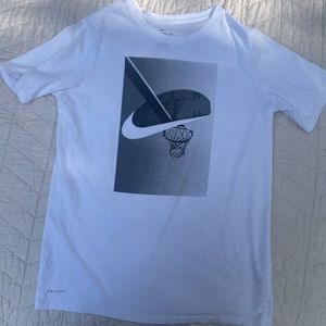 Nike Boys dri fit shirt size XL